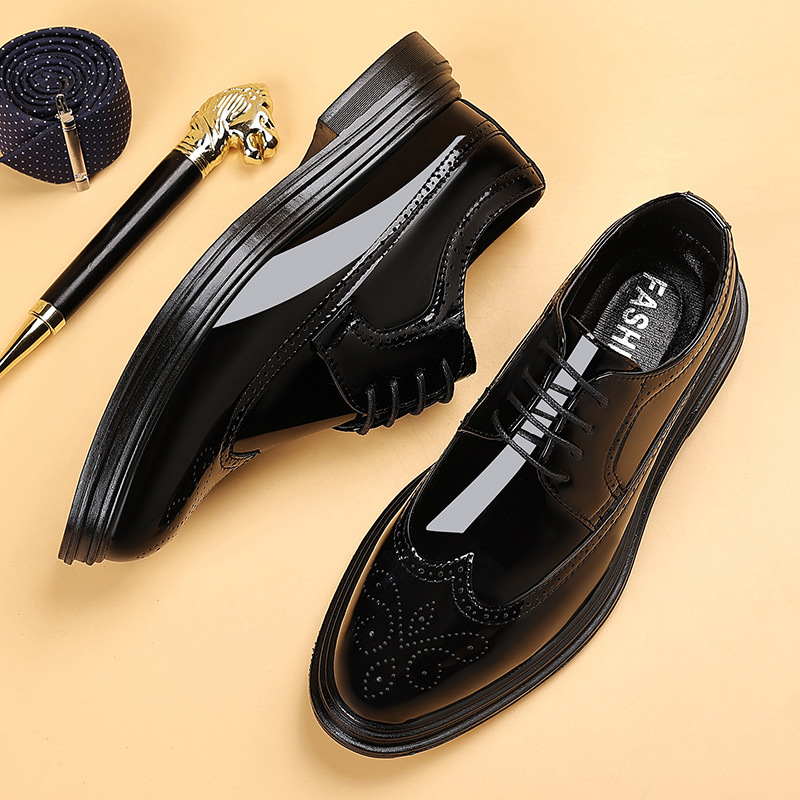 Oxford Shoes Brogue - Chaussures habillées en cuir verni pour