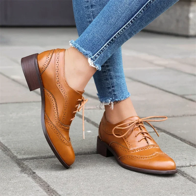 Chaussures plates britanniques - Oxford Shoes Brogue avis et prix